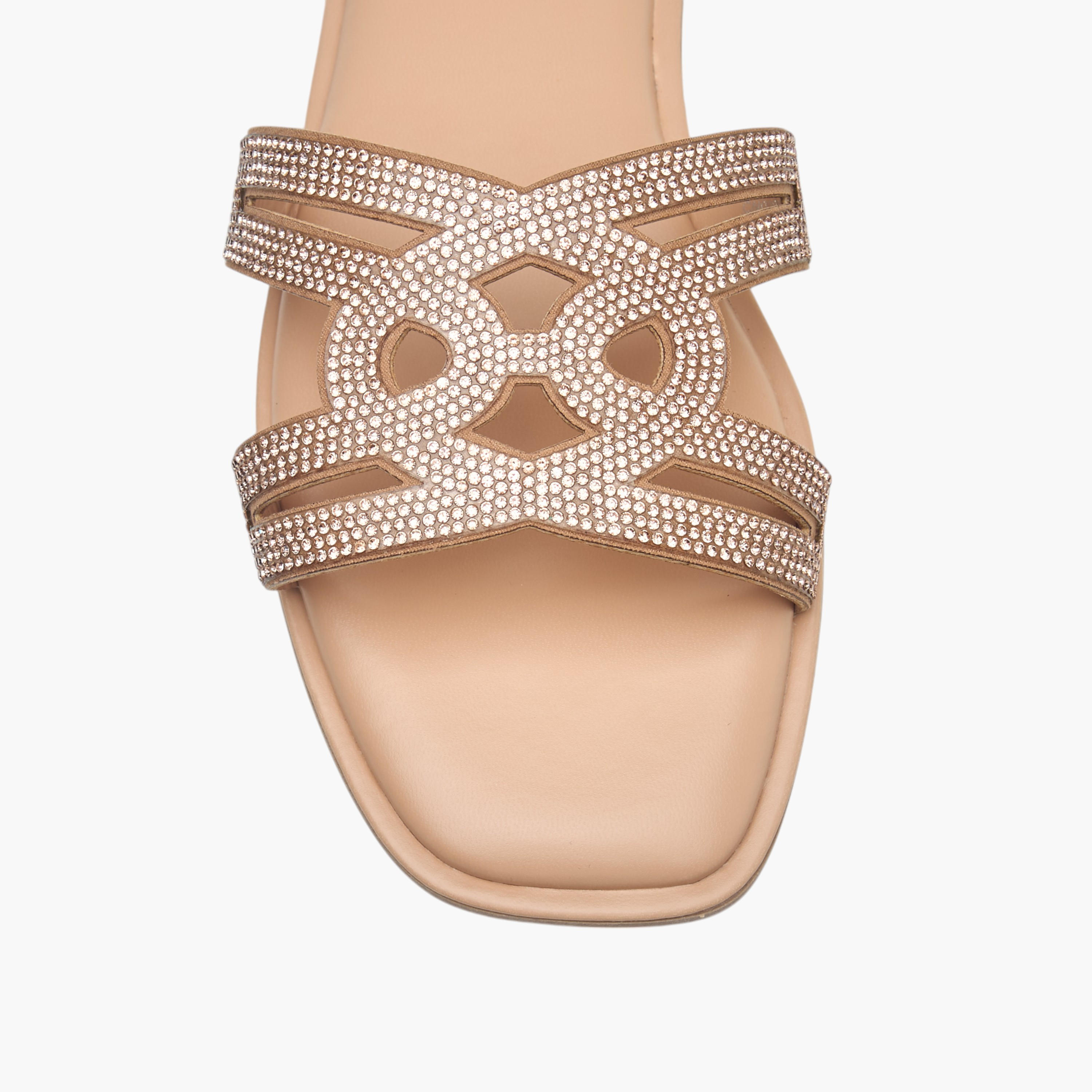 صندل مرصع سهل الارتداء بحزام للنساء من سيليست-women-shoes-flats-sandals-image-4