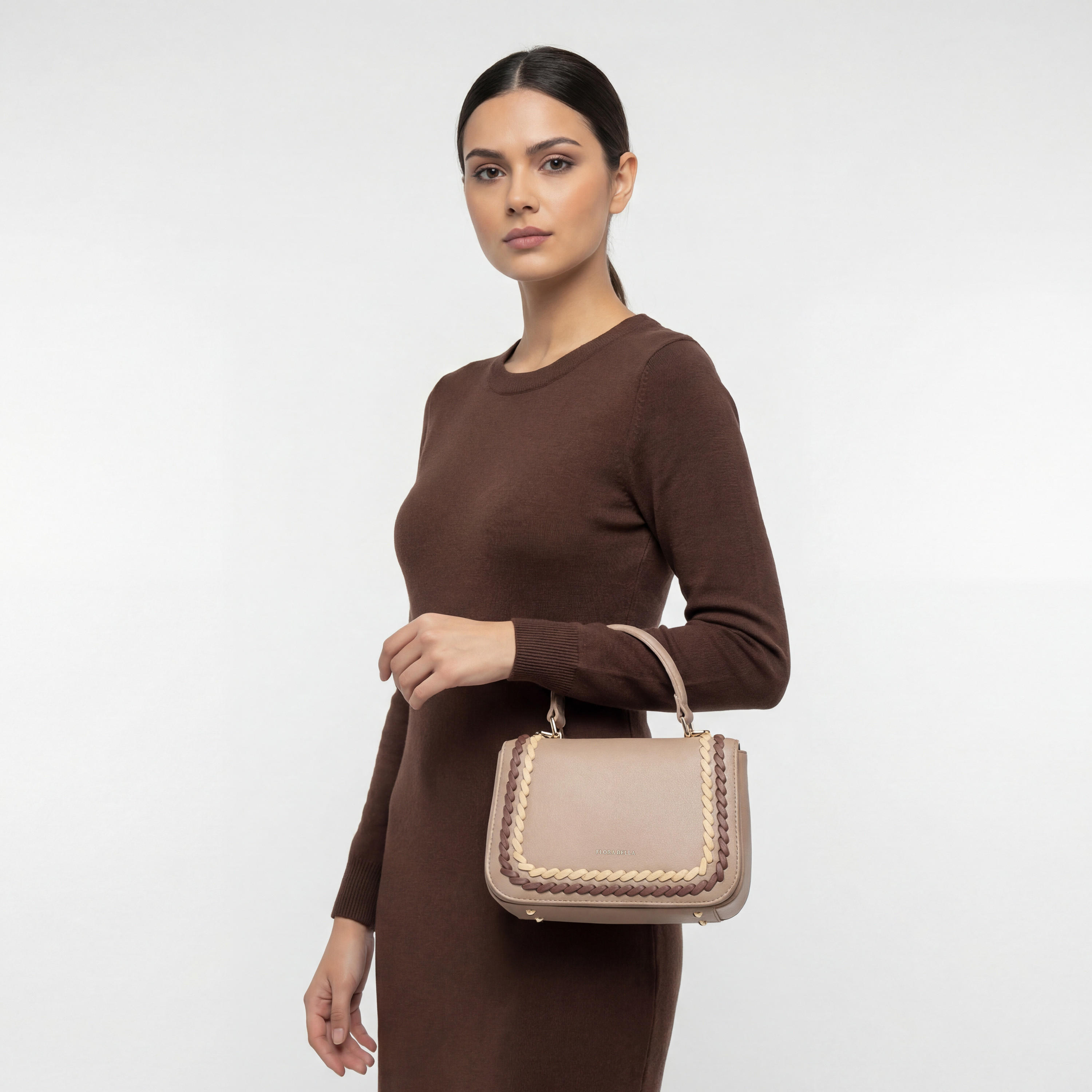 شنطة سلينج مضفّرة مع حزام قابل للفصل من فلورا بيلا-women-bagsandwallets-handbags-image-2