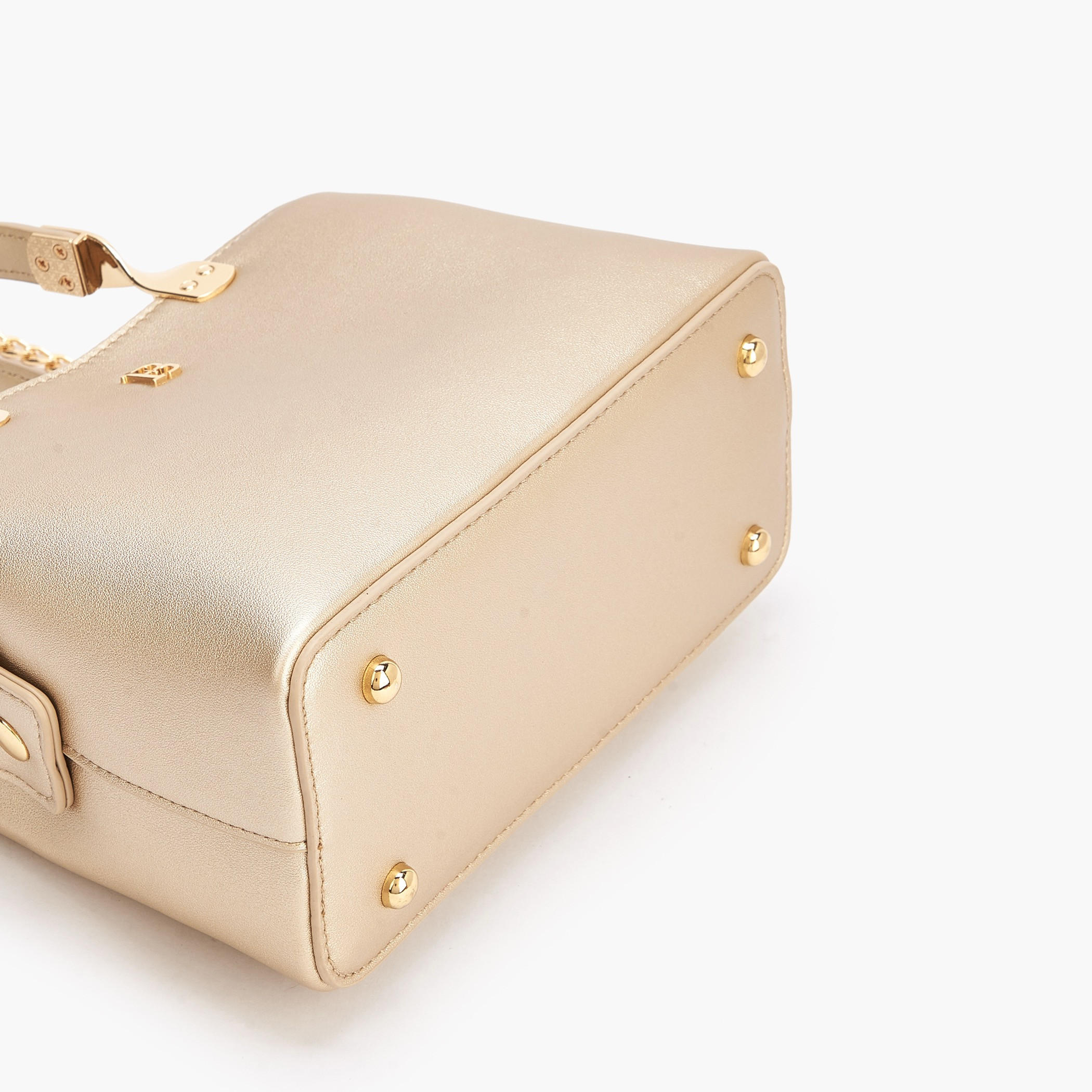 Flora Bella Logo Embossed Crossbody Bag with Chain Strap-women-bagsandwallets-handbags-image-7