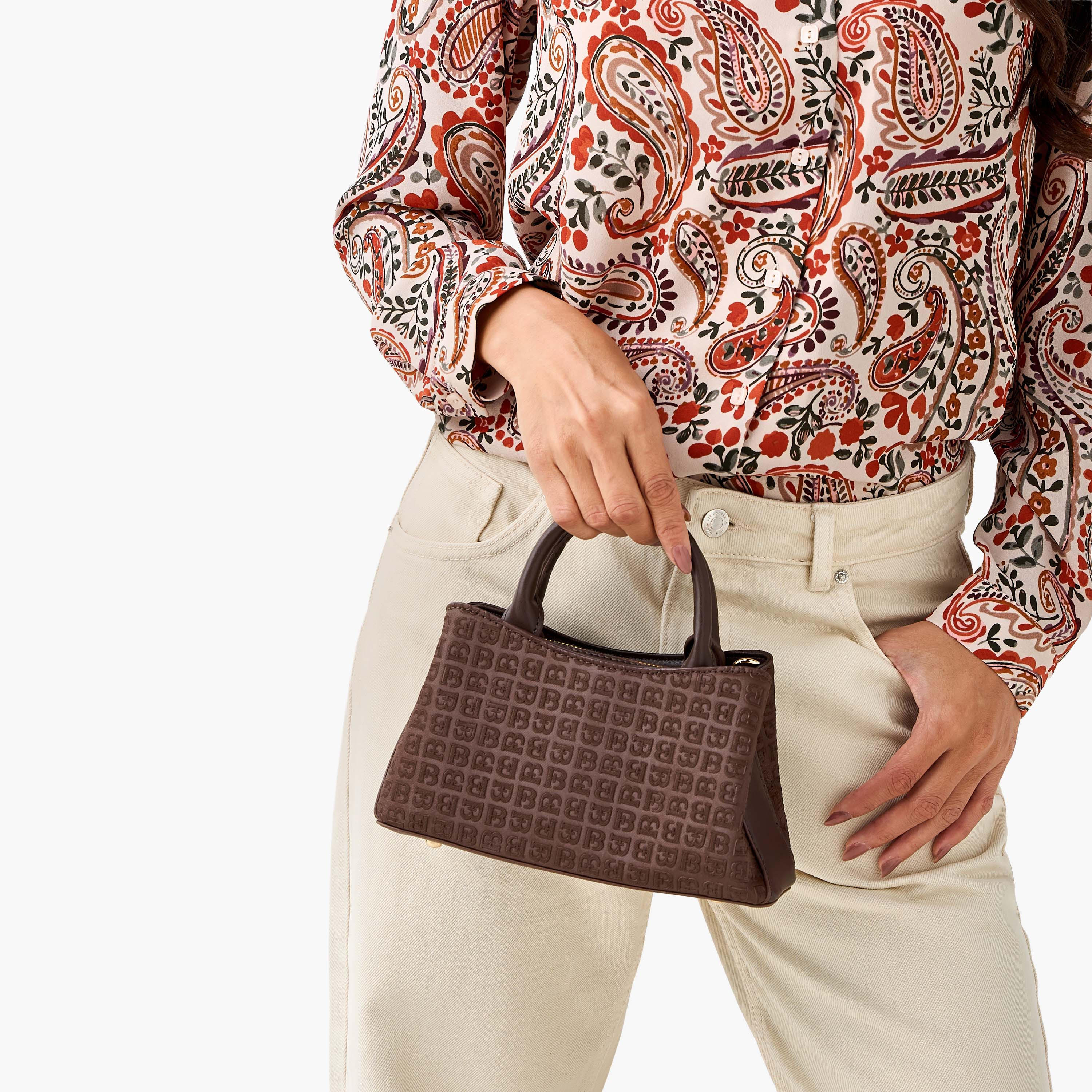 شنطة توت بنقوش مونوجرام وسحاب إغلاق من فلورا بيلا-women-bagsandwallets-handbags-image-8