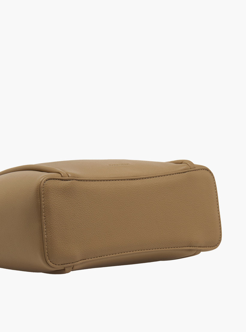 شنطة توتي مونوتون بسحاب إغلاق من فلورا بيلا-women-bagsandwallets-handbags-image-6