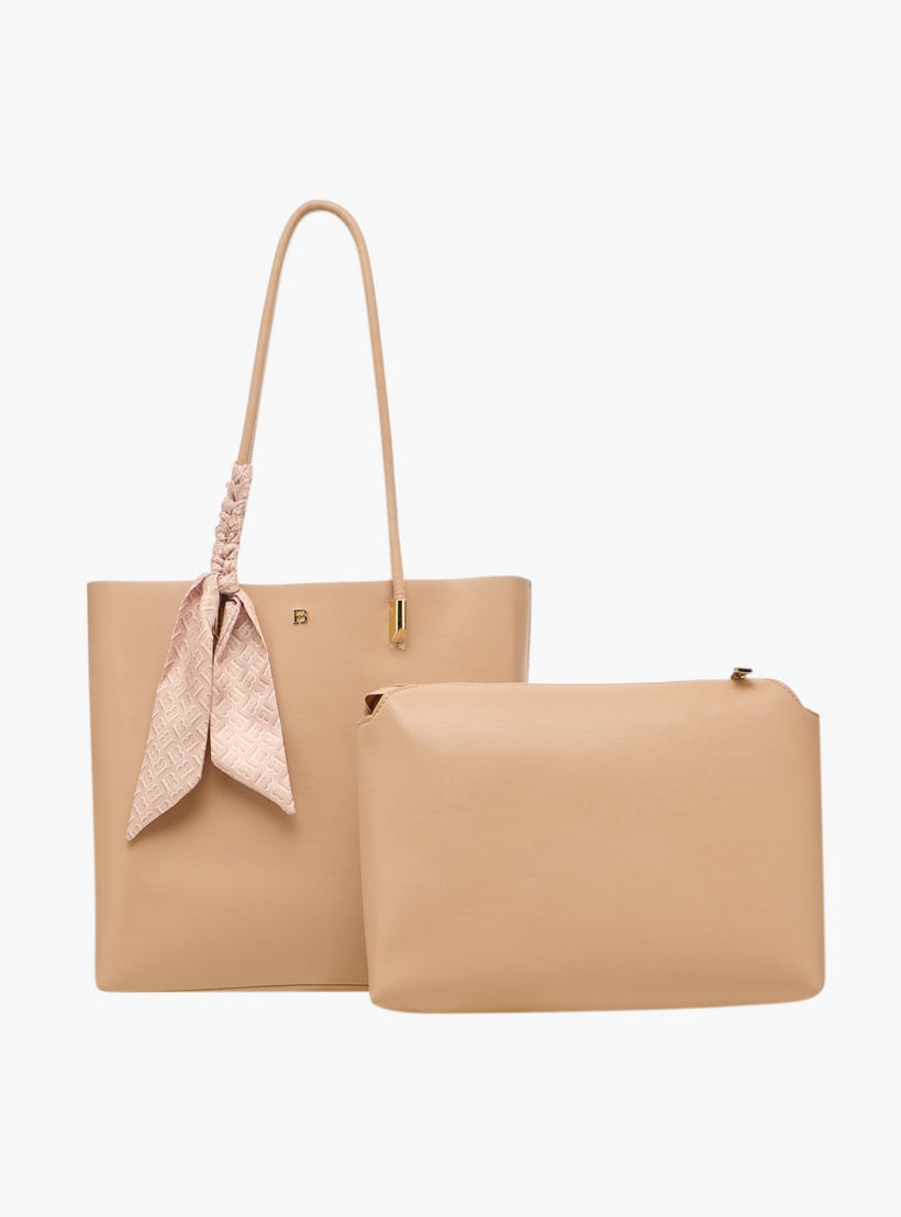 شنطة توتي سادة مزينة بوشاح مونوجرام مع شنطة صغيرة من من فلورا بيلا-women-bagsandwallets-handbags-image-1