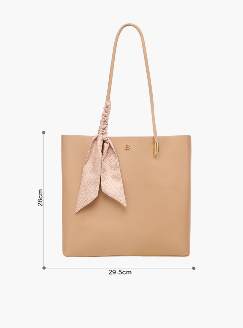 شنطة توتي سادة مزينة بوشاح مونوجرام مع شنطة صغيرة من من فلورا بيلا-women-bagsandwallets-handbags-image-2