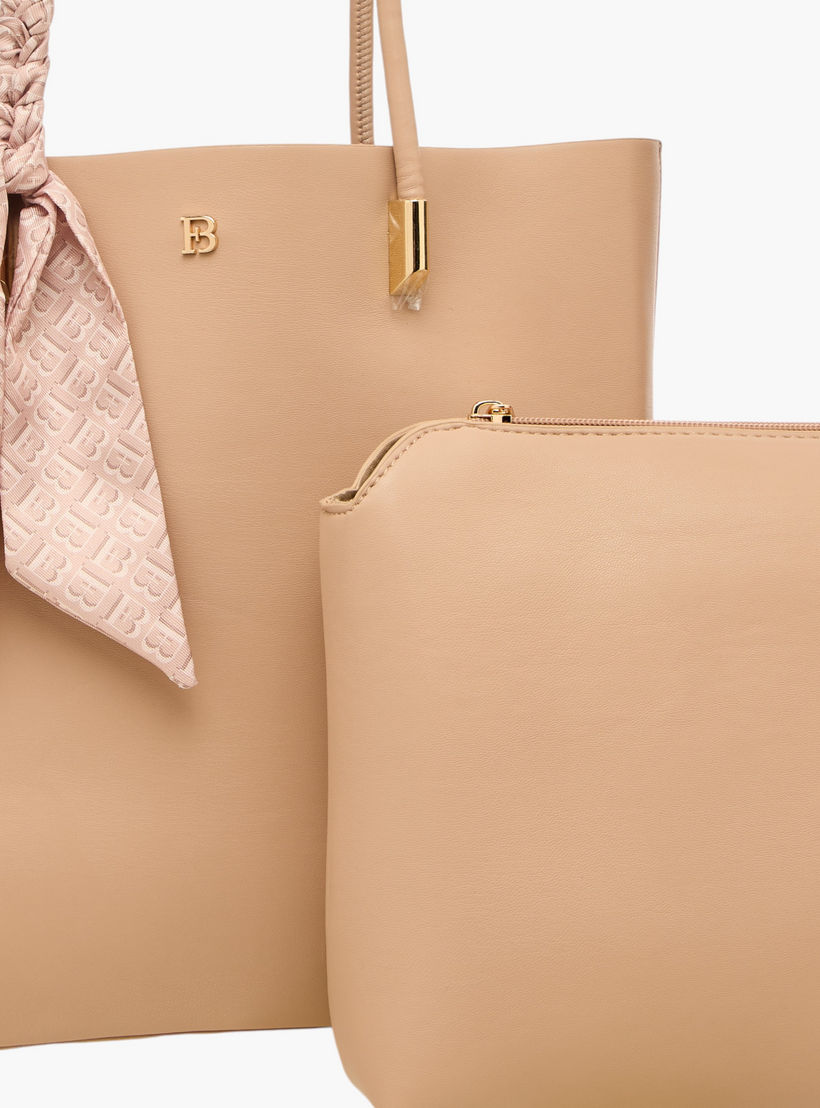 شنطة توتي سادة مزينة بوشاح مونوجرام مع شنطة صغيرة من من فلورا بيلا-women-bagsandwallets-handbags-image-8