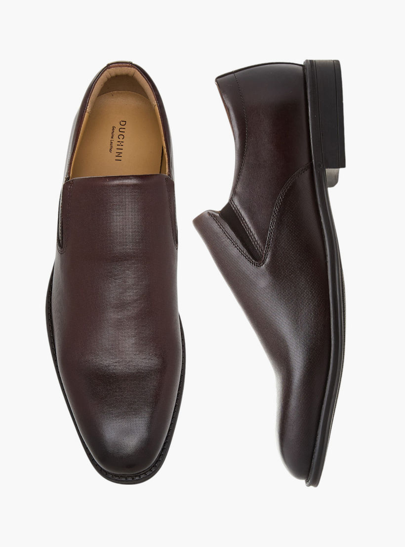 Duchini Men's Leather Textured Slip-On Loafers-men-shoes-loafersandmoccasins-image-1