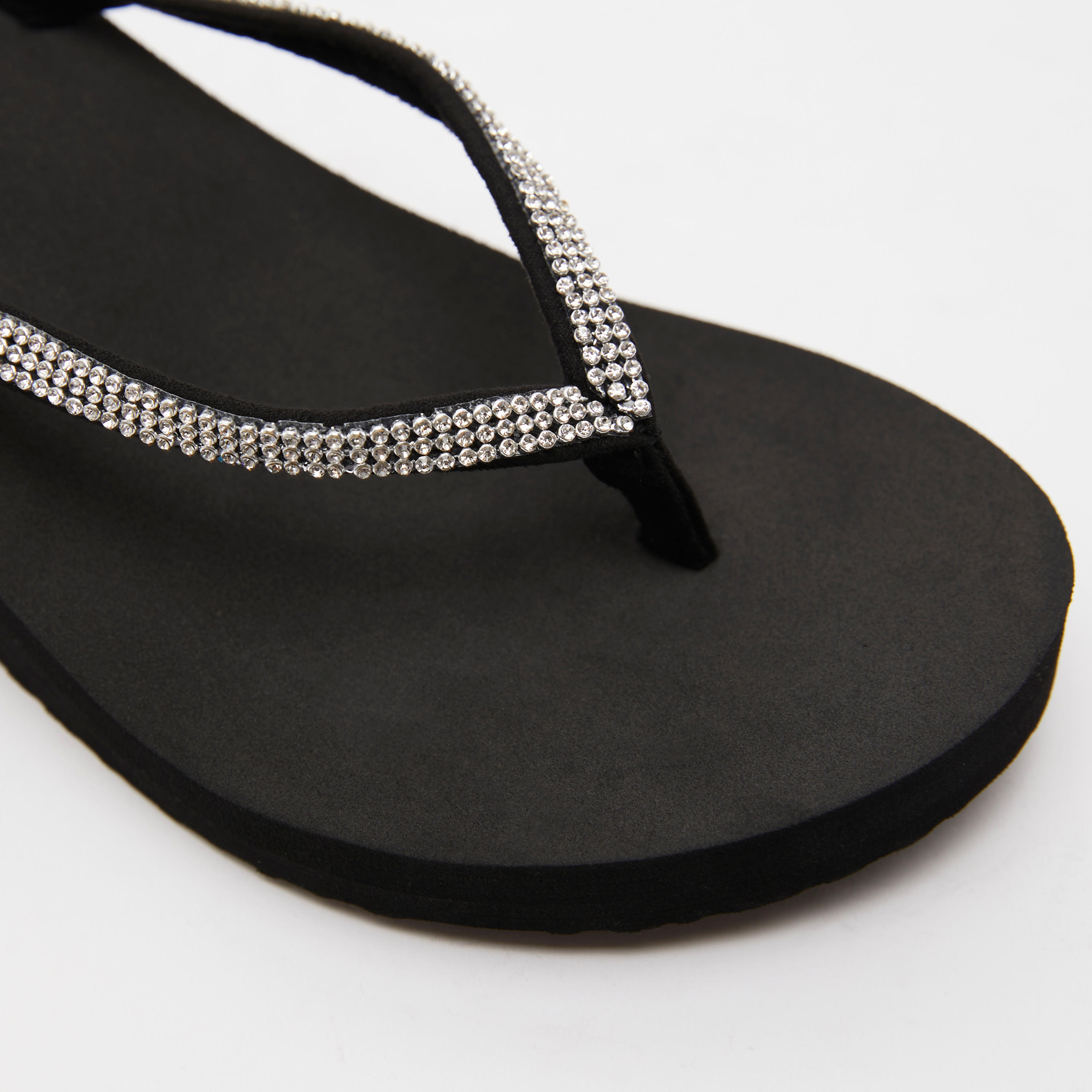 صندل شبشب سهل الارتداء مزيّن بكعب ويدج-women-shoes-flipflopsandslides-image-4