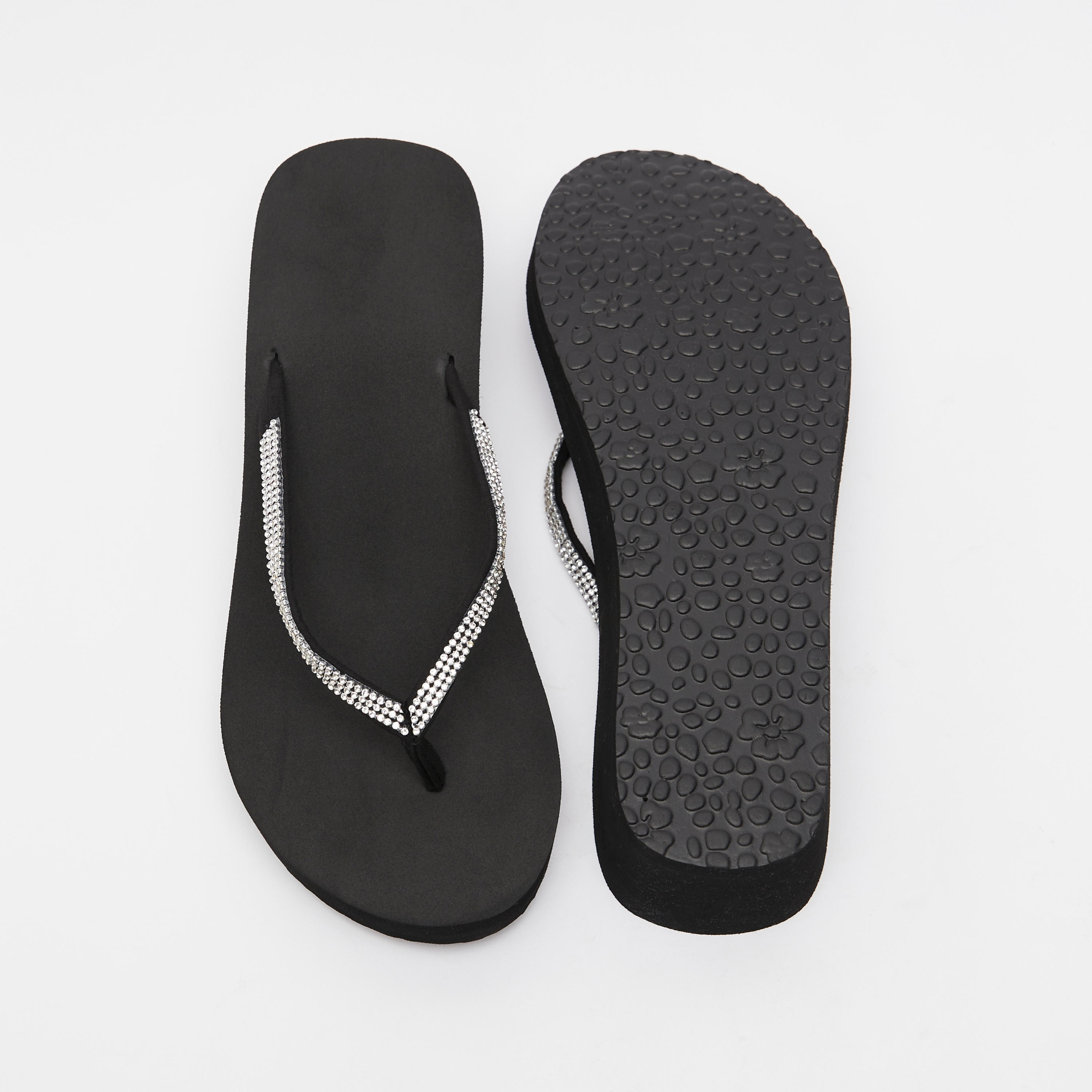 صندل شبشب سهل الارتداء مزيّن بكعب ويدج-women-shoes-flipflopsandslides-image-5