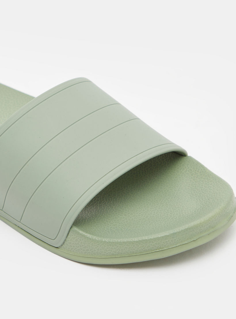 شبشب سادة بمقدّمة مفتوحة-women-shoes-flipflopsandslides-image-5