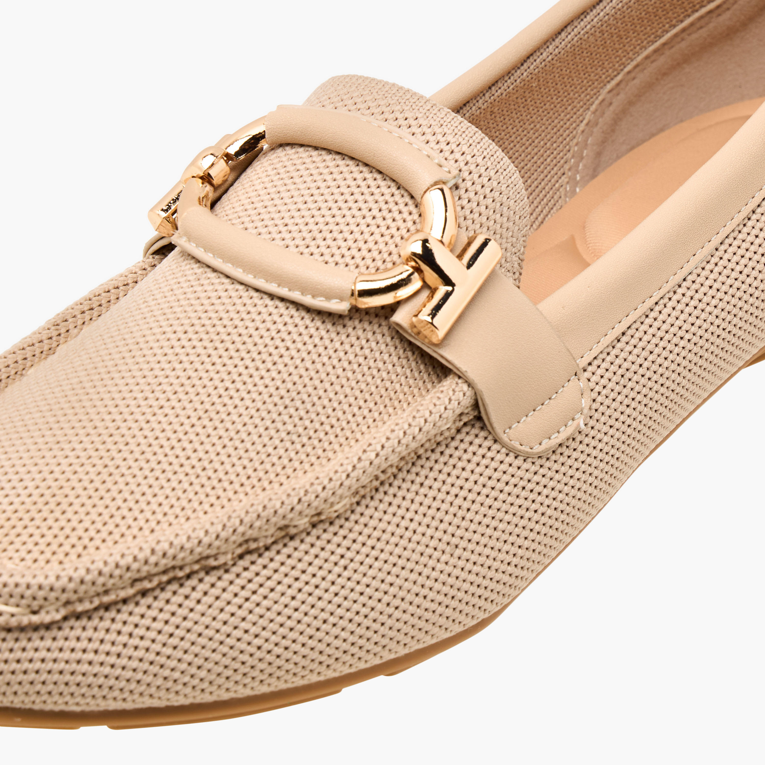 حذاء سهل الارتداء مريح بارز الملمس بتفاصيل معدنية من لو كونفورت-women-shoes-flats-loafers-image-4