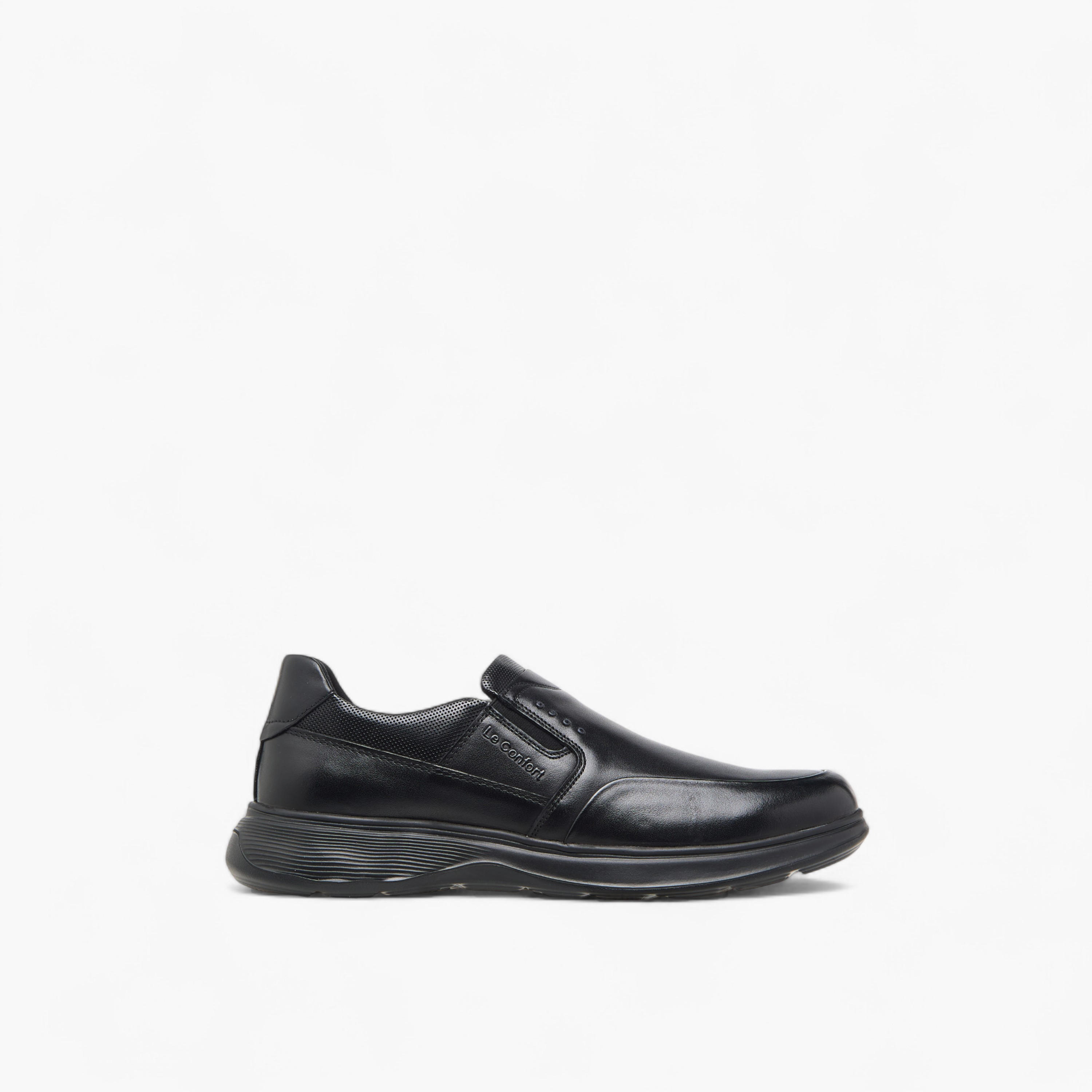 Le Confort Leather Logo Embossed Slip-On Loafers-men-shoes-loafersandmoccasins-image-4