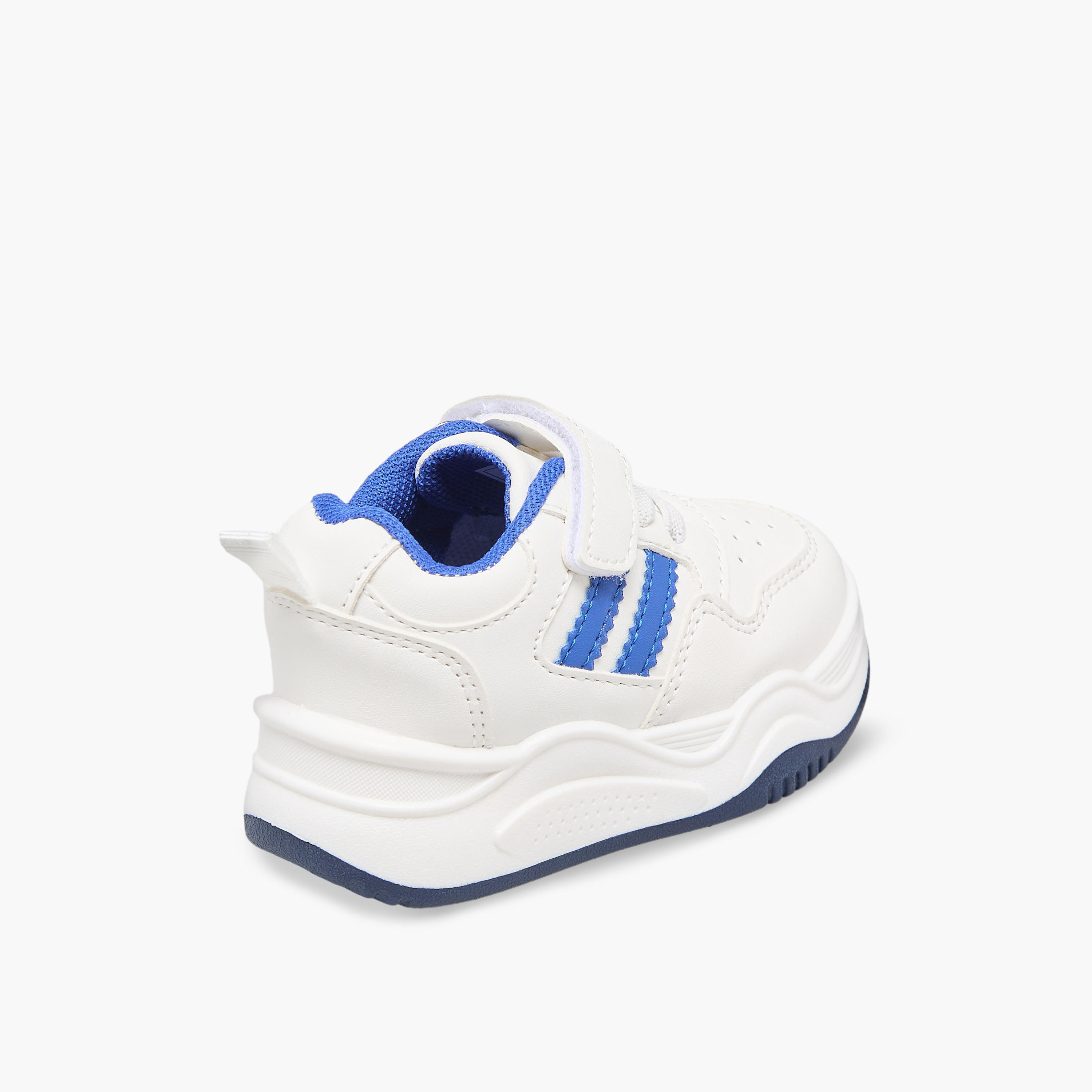 حذاء سنيكرز طول الكاحل بشريط إغلاق لاصق للأولاد من إل بي إل من شو إكسبرس-boys-shoes-sneakers-image-6