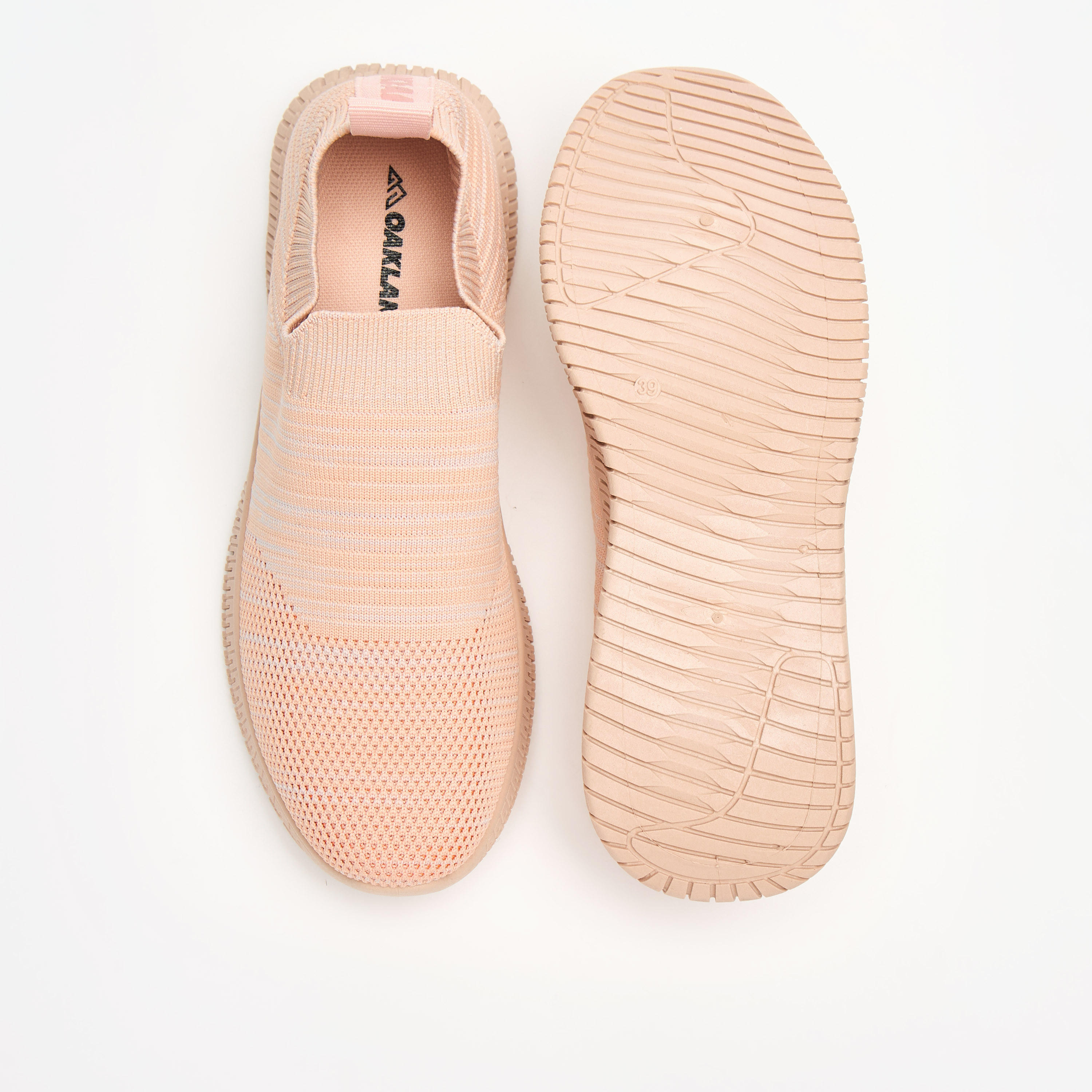 حذاء رياضي شبكي سهل الارتداء مع لسان سحب من أوكلان من شو إكسبرس-women-shoes-sneakers-image-9