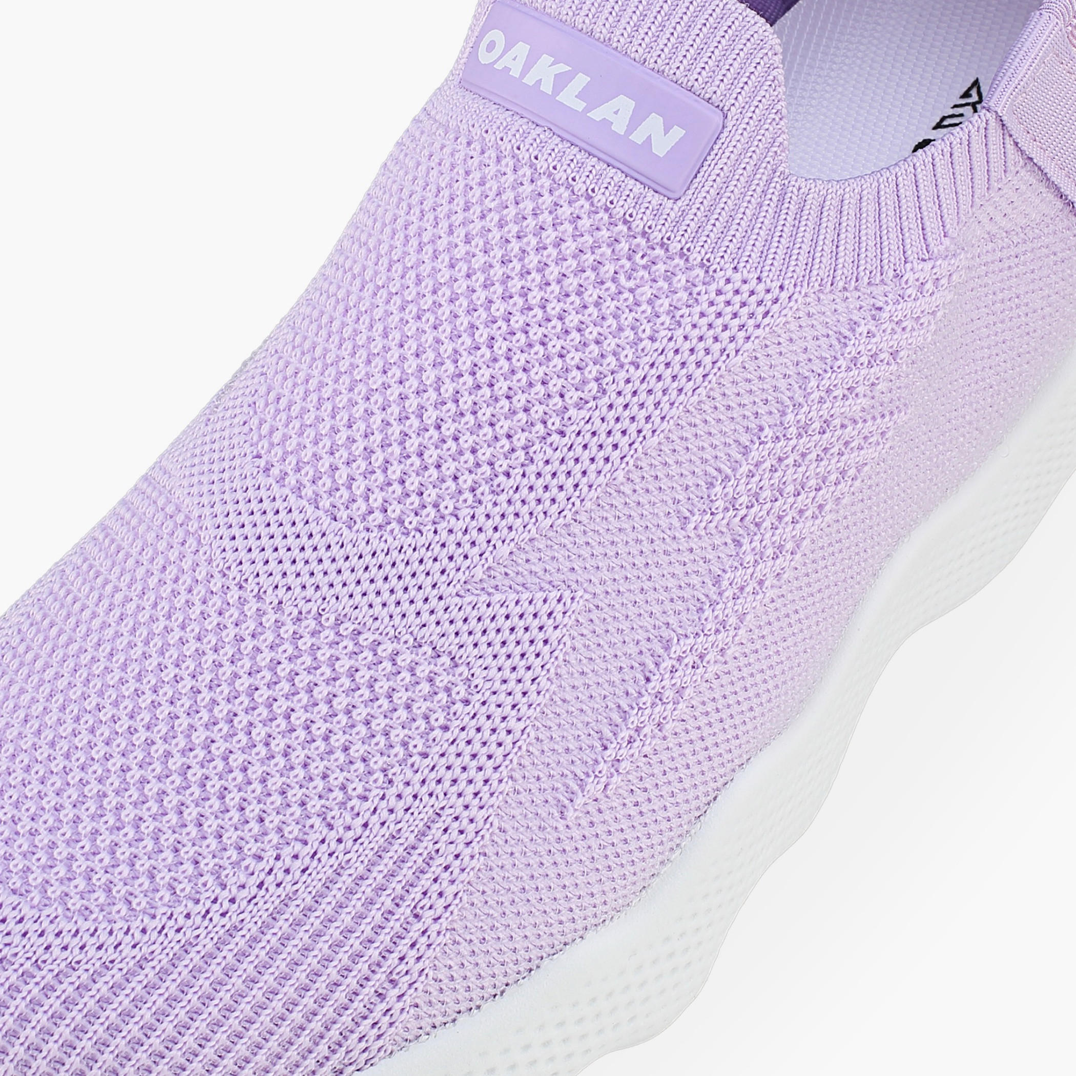 حذاء رياضي سهل الارتداء للنساء من أوكلان من شو إكسبرس-sports-women-shoes-image-9