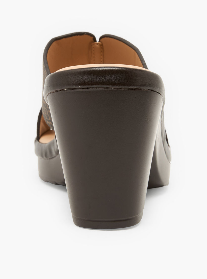 صندل بكعب سميك للنساء من فلورا بيلا-women-shoes-sandals-heeled-image-5