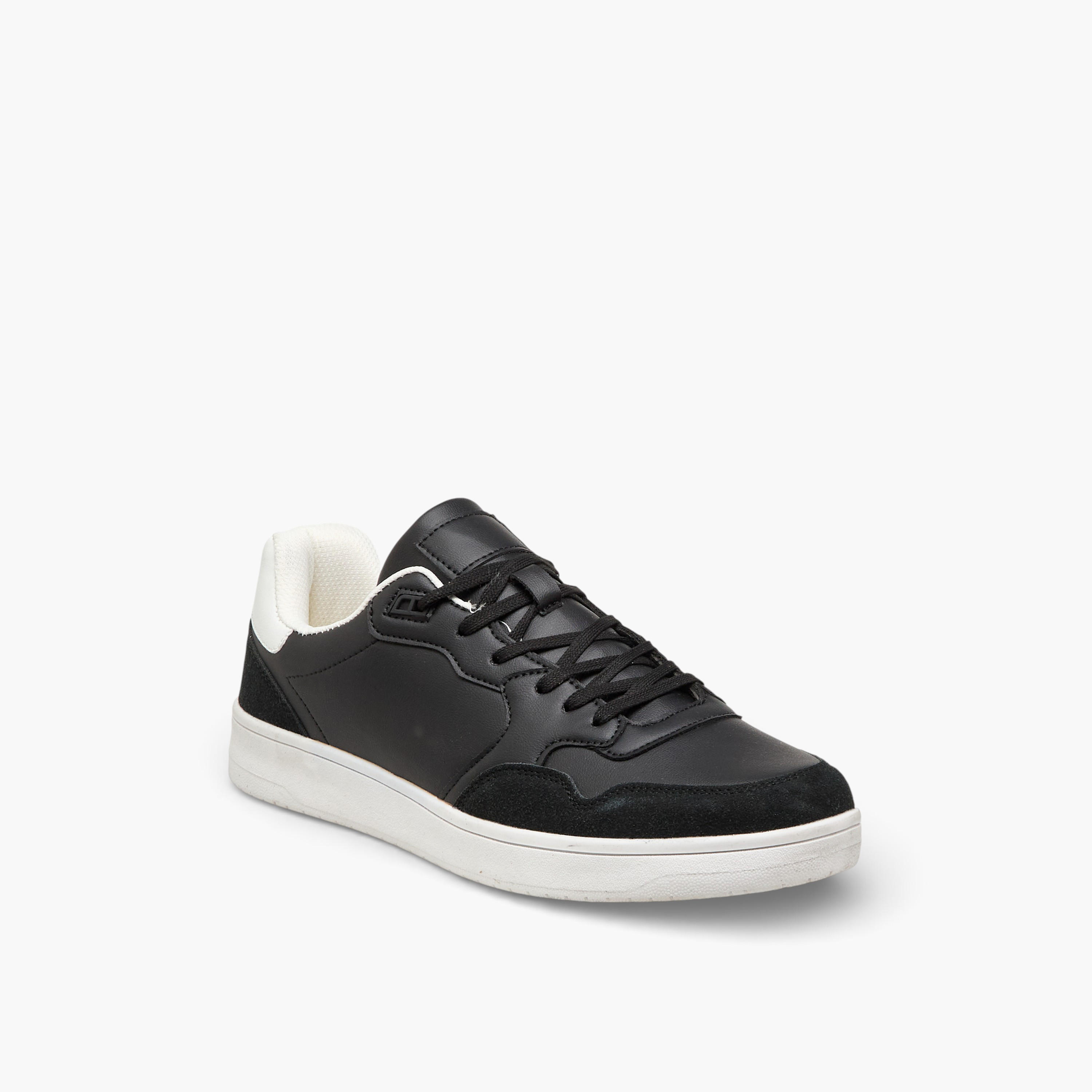 حذاء سنيكرز برباط للرجال إل بي إل من شو إكسبريس-men-shoes-sneakers-image-2