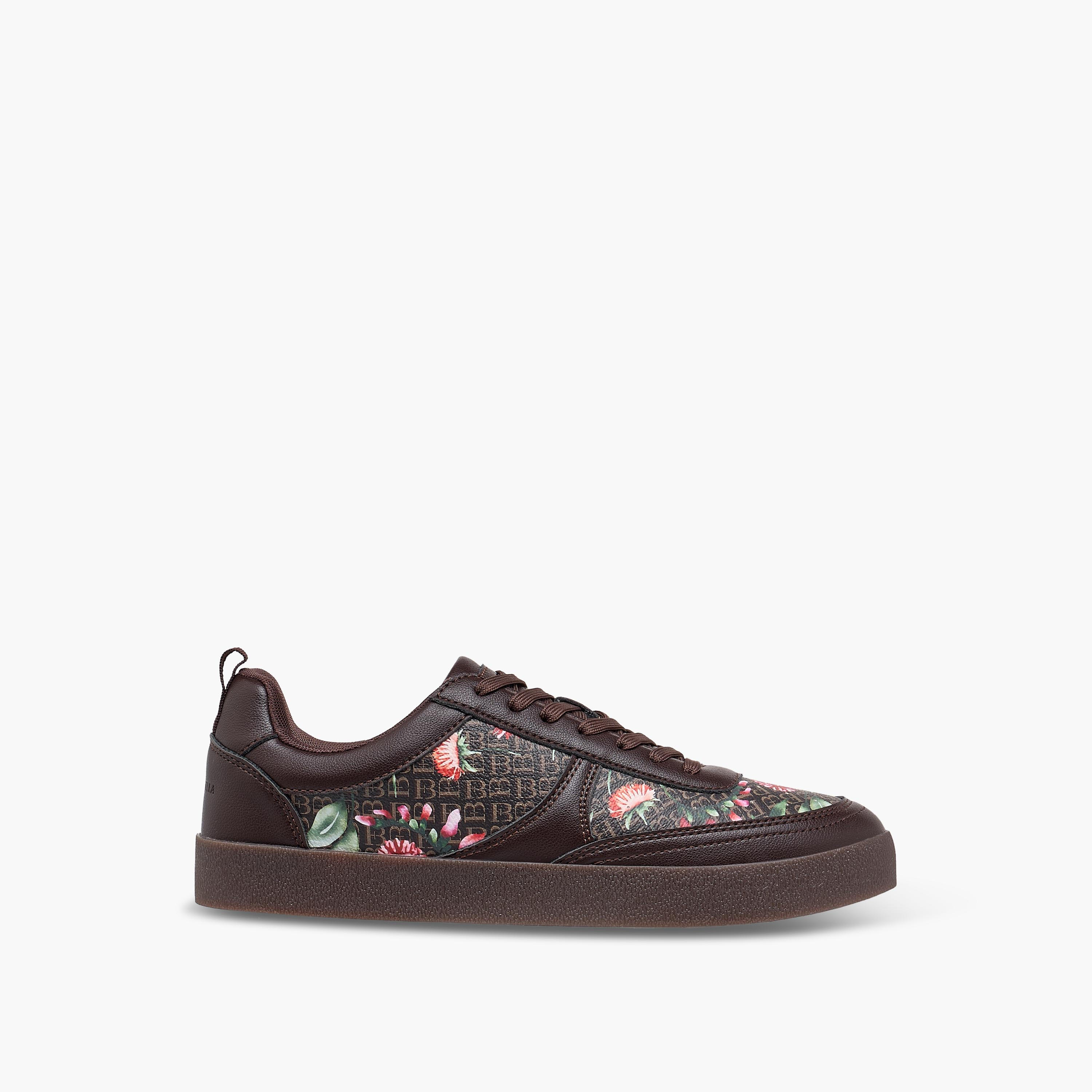 حذاء سنيكرز برباط إغلاق بطول الكاحل للنساء من فلورا بيلا-women-shoes-sneakers-image-4