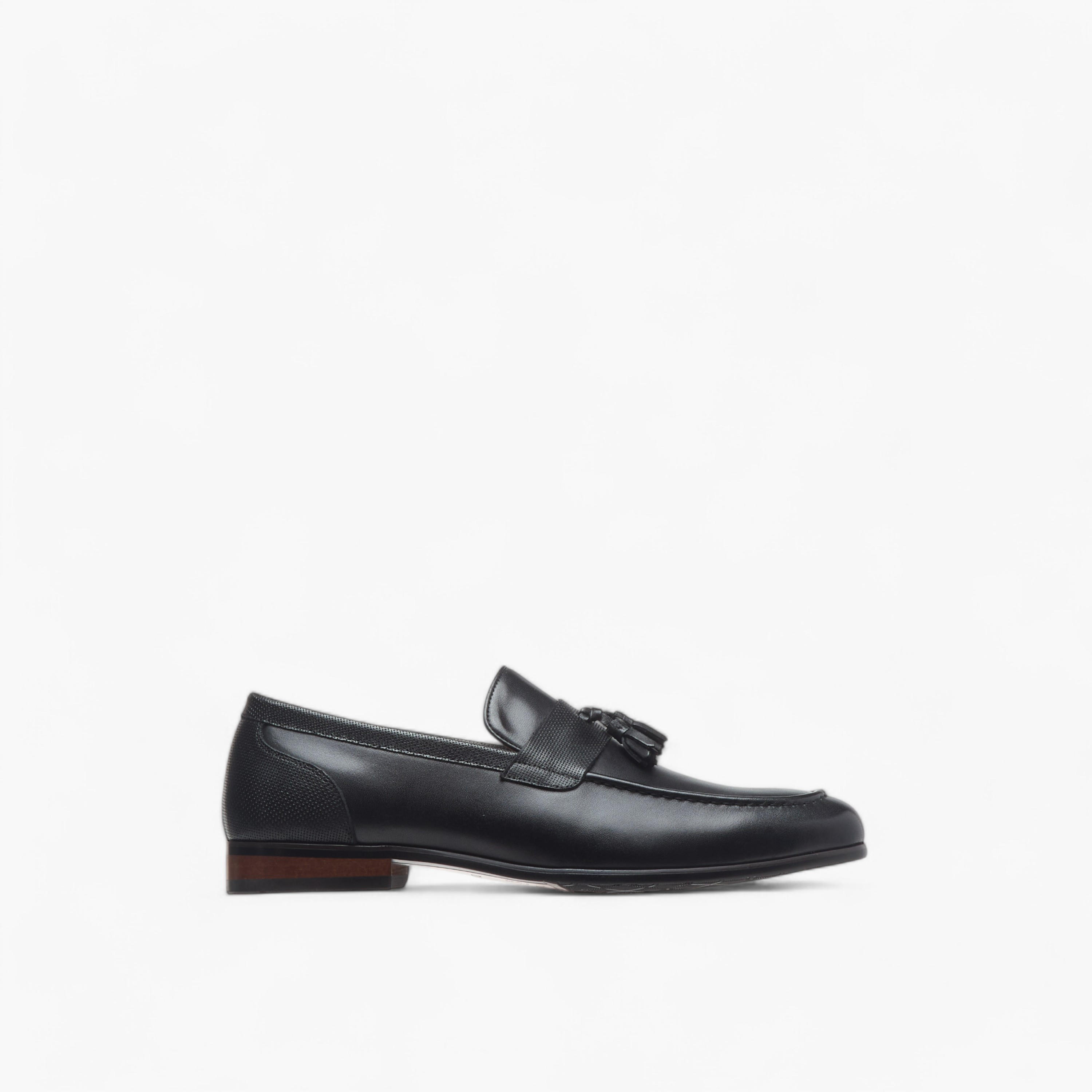 Duchini Men's Leather Slip-On Loafers with Tassel Detail -men-shoes-formalshoes-image-3