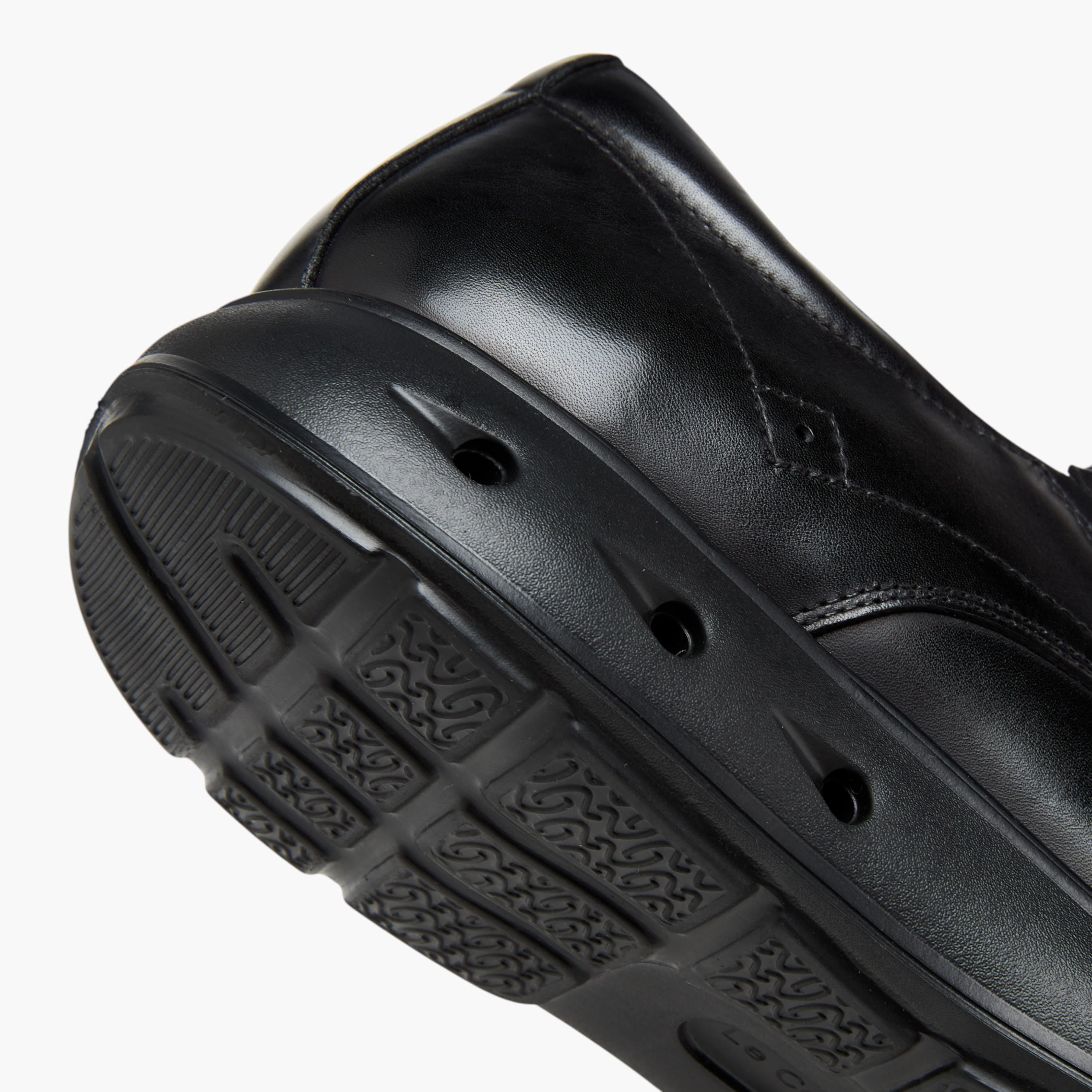 Le Confort Men Solid Lace-Up Leather Derby Shoes-men-shoes-formalshoes-image-5