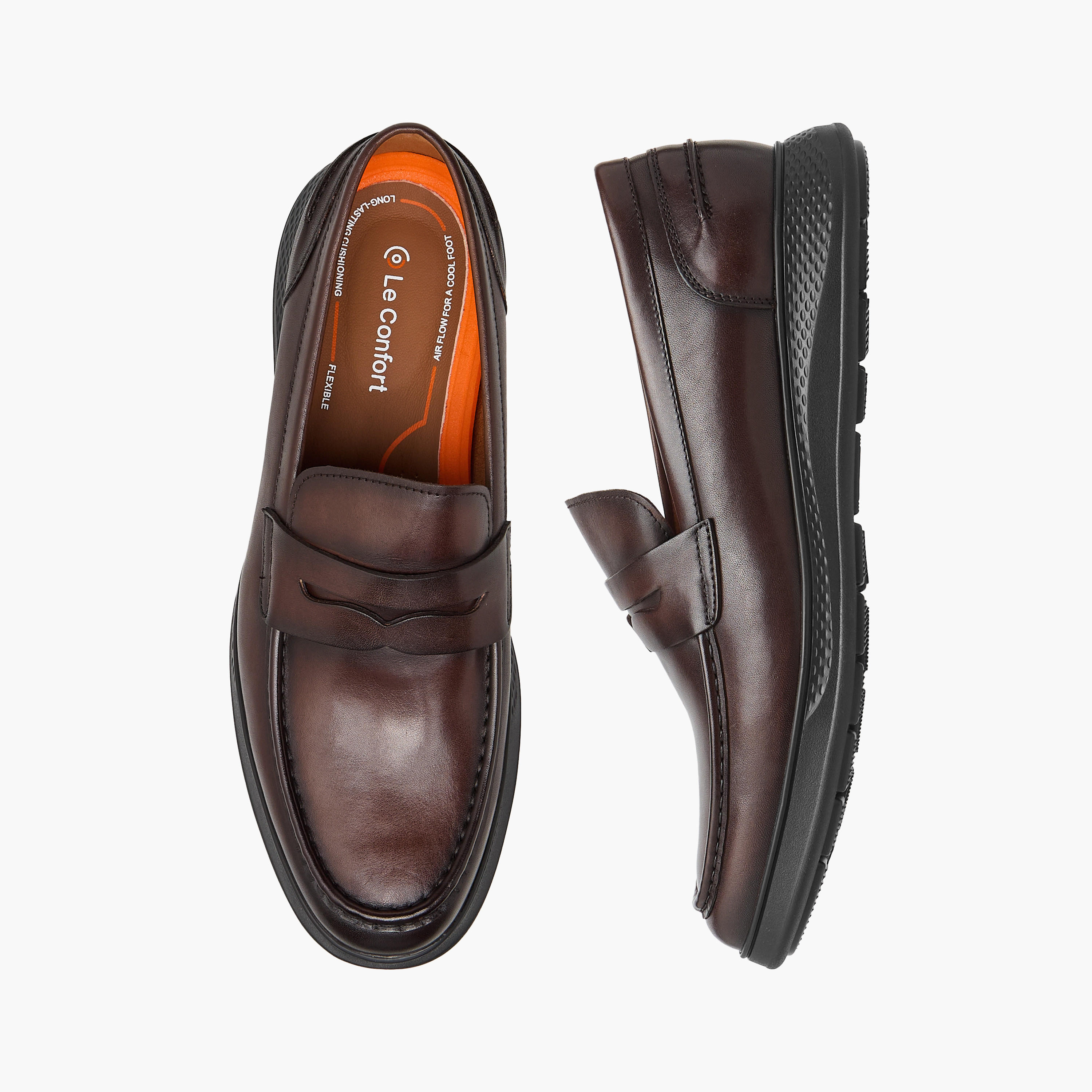 Le Confort Leather Solid Slip-On Loafers-men-shoes-loafersandmoccasins-image-1