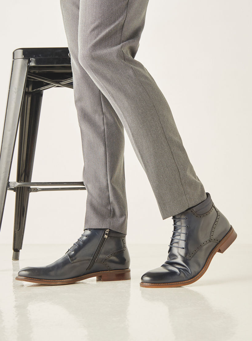 بوت تشوكا مثقّب بدانتيل ودانتيل وسحاب إغلاق للرجال من دوتشيني-men-shoes-boots-image-2