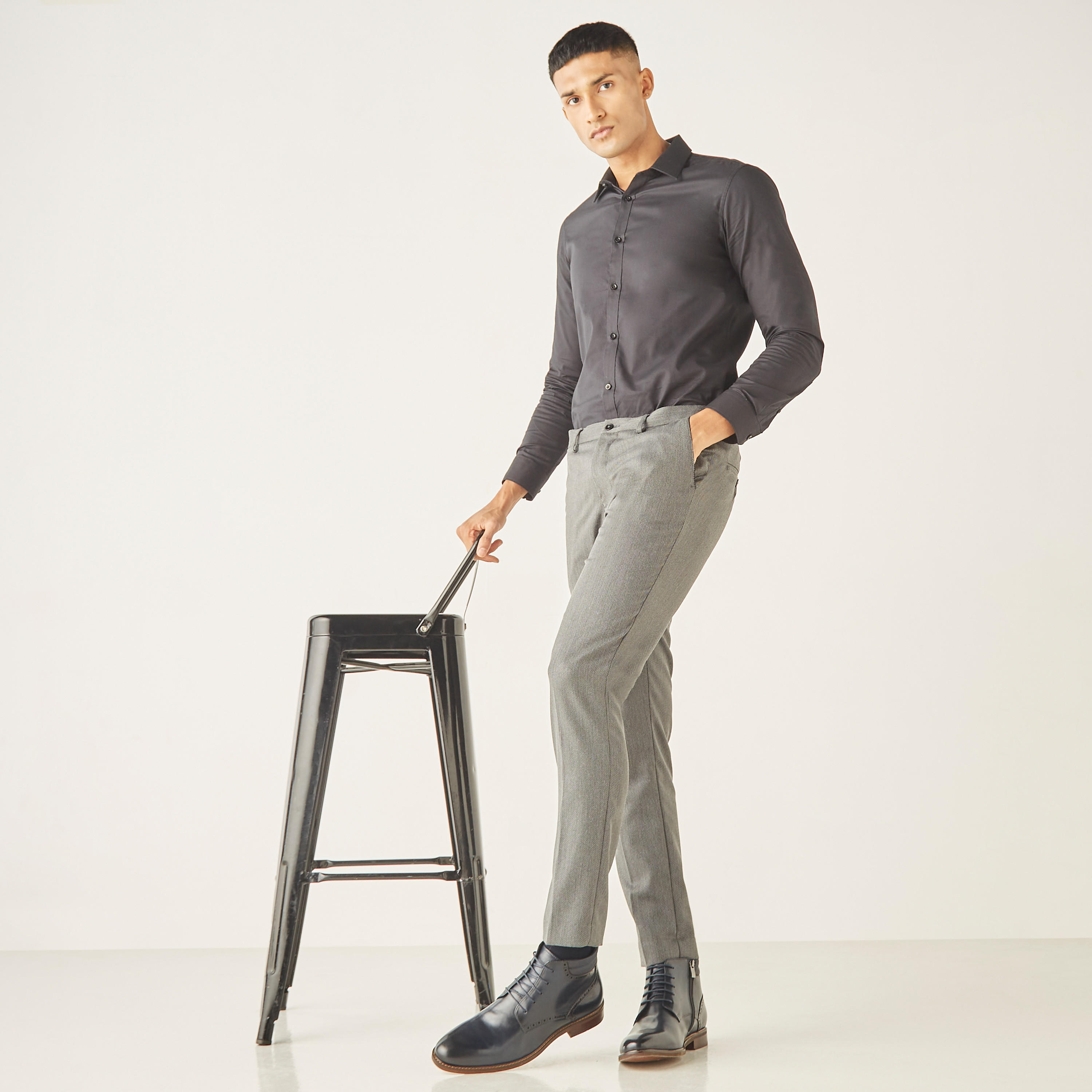 بوت تشوكا مثقّب بدانتيل ودانتيل وسحاب إغلاق للرجال من دوتشيني-men-shoes-boots-image-6