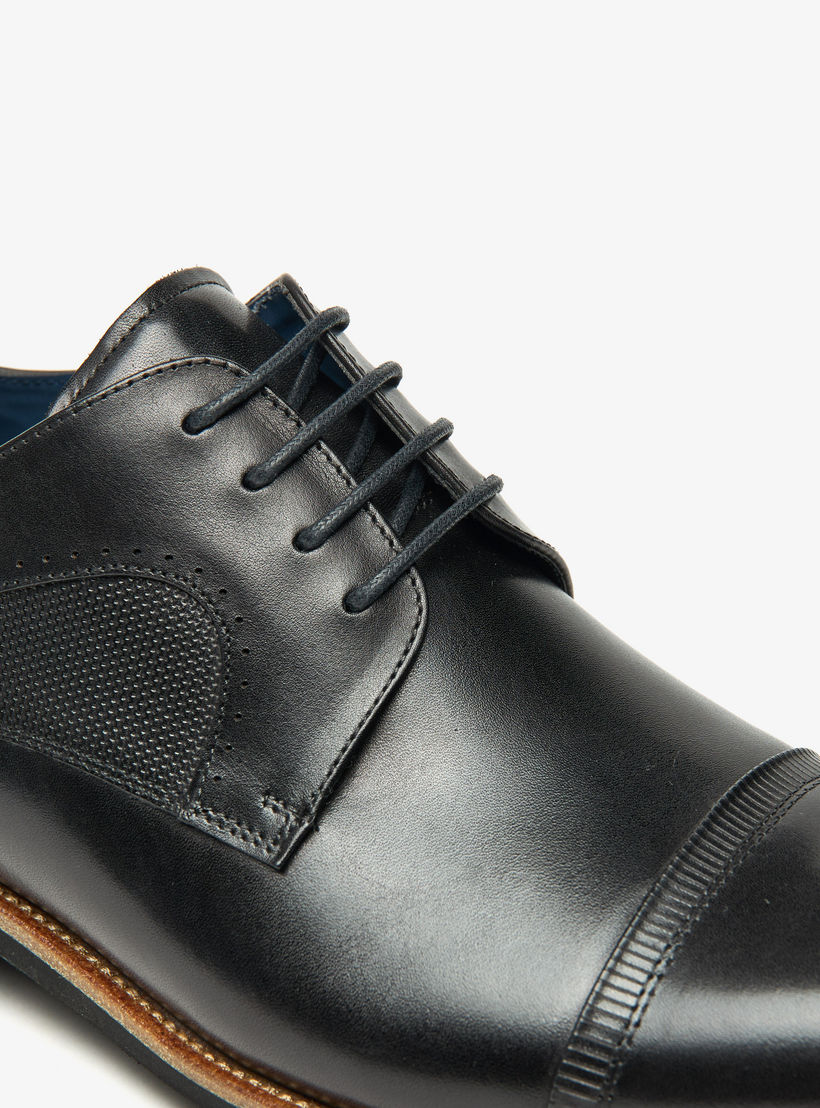 حذاء ديربي بارز الملمس برباط إغلاق للرجال من دوتشيني-men-shoes-formalshoes-image-5