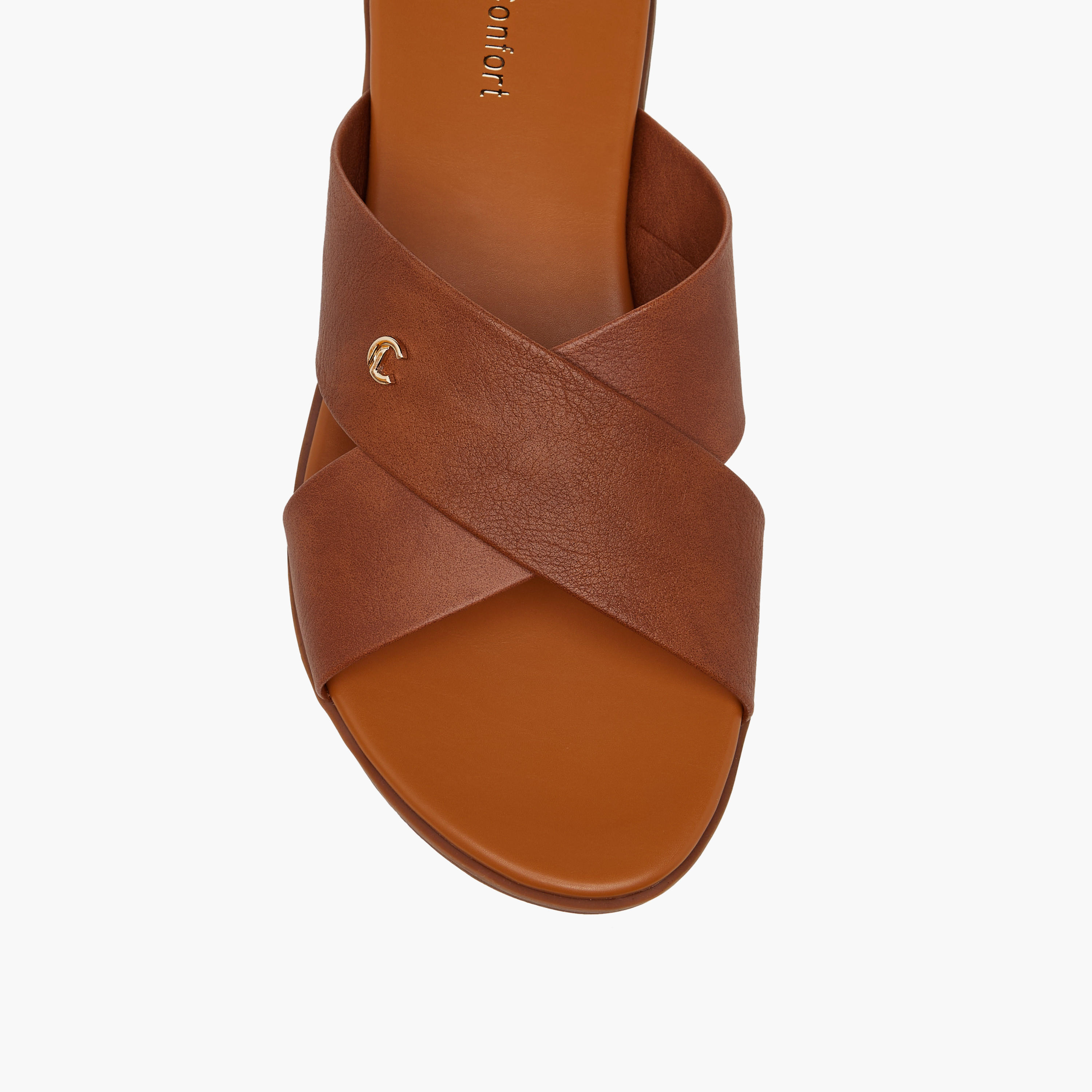صندل سادة مريح بأحزمة متقاطعة من لو كونفورت-women-shoes-flats-sandals-image-3